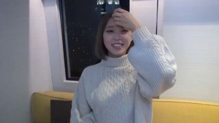 坐在上面摇是一种什么体验秋霞电影网午夜一级鲁丝片【迷奸】最新猛料，南京代驾捡尸醉酒少妇事件